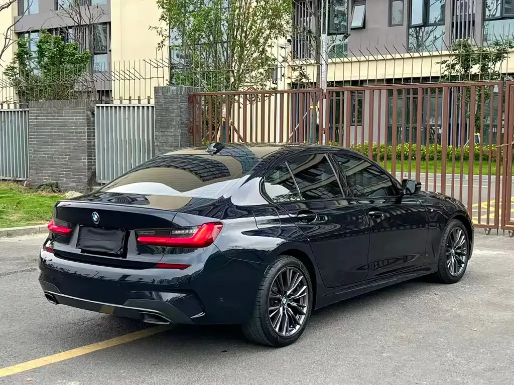 BMW 3 Series — фото 9