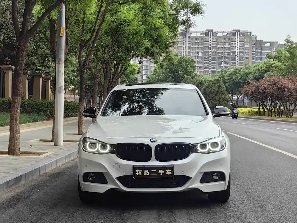 BMW 3 Series GT — фото 7