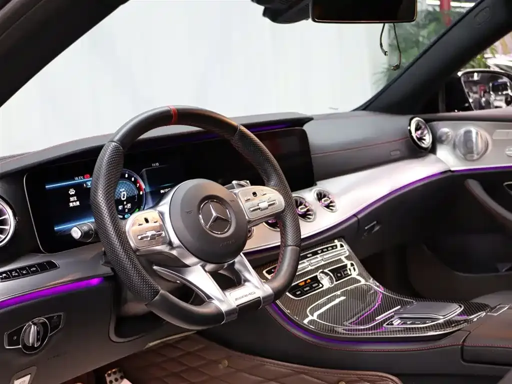 Mercedes-Benz E-Class AMG — фото 10