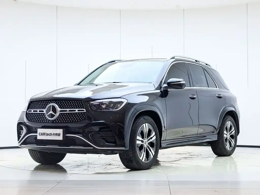 Mercedes-Benz GLE — фото 1