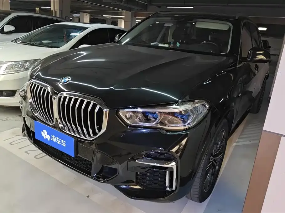 BMW X5 — фото 1