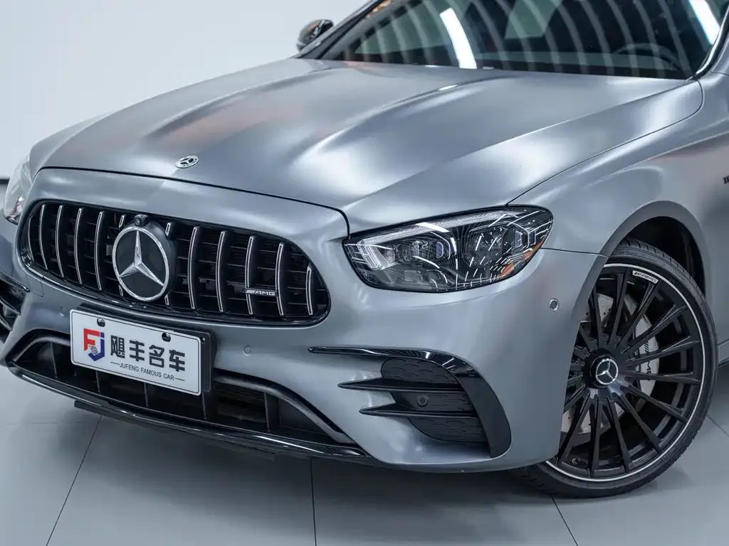 Mercedes-Benz E-Class AMG — фото 5