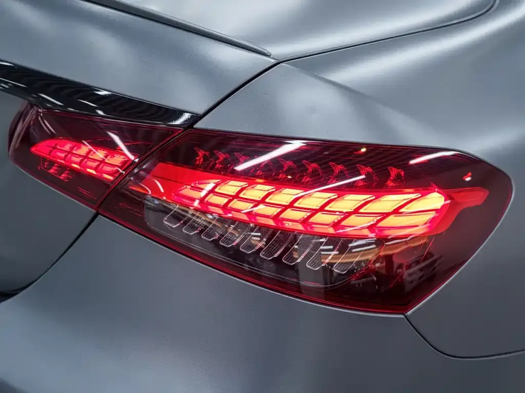 Mercedes-Benz E-Class AMG — фото 6
