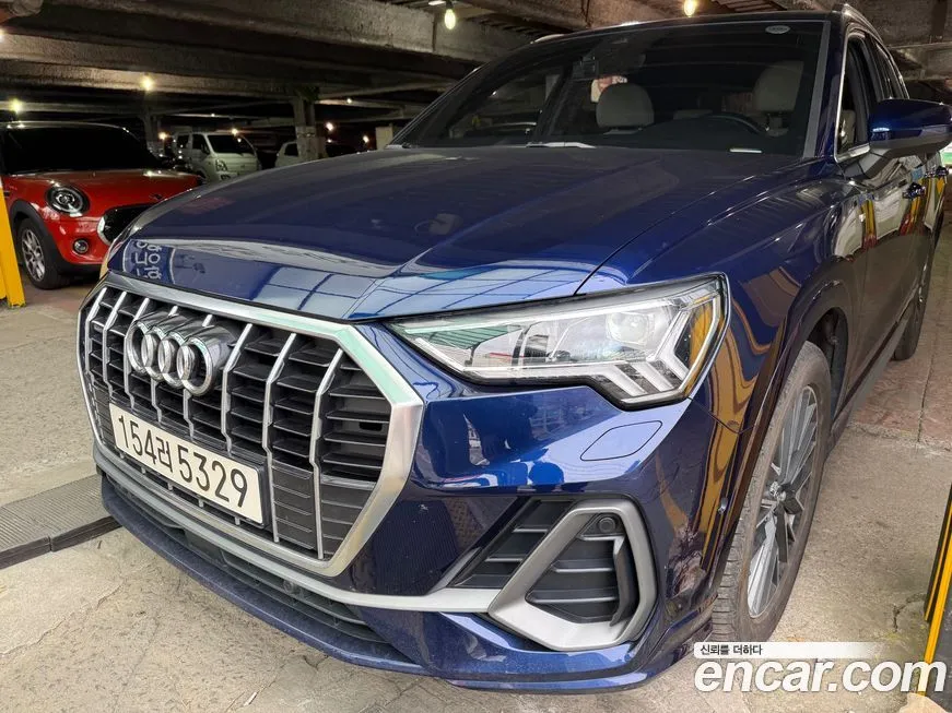 Audi Q3 — фото 1