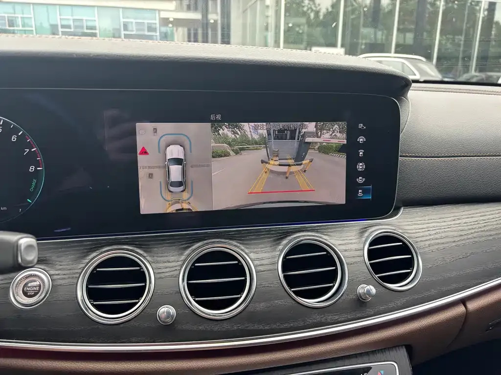 Mercedes-Benz E-Class New Energy — фото 8