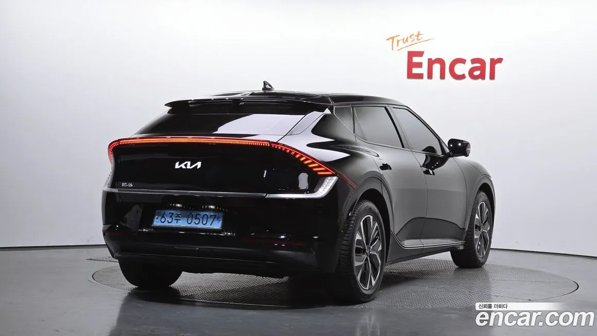 Kia EV6 — фото 4