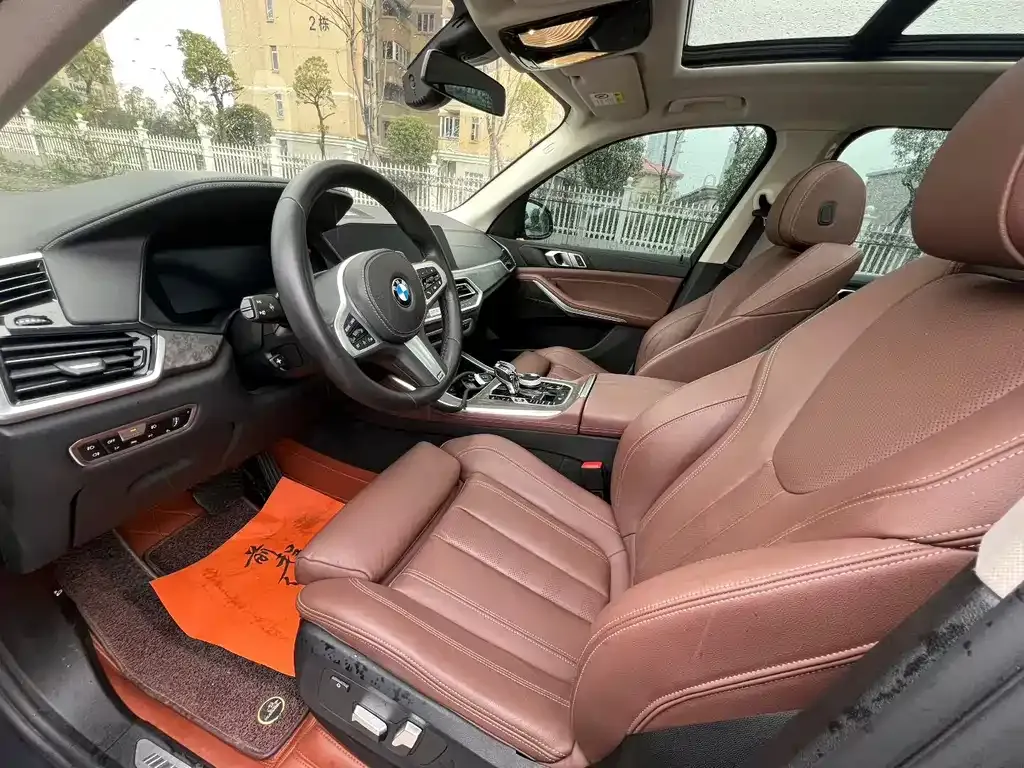 BMW X5 (Import) — фото 9