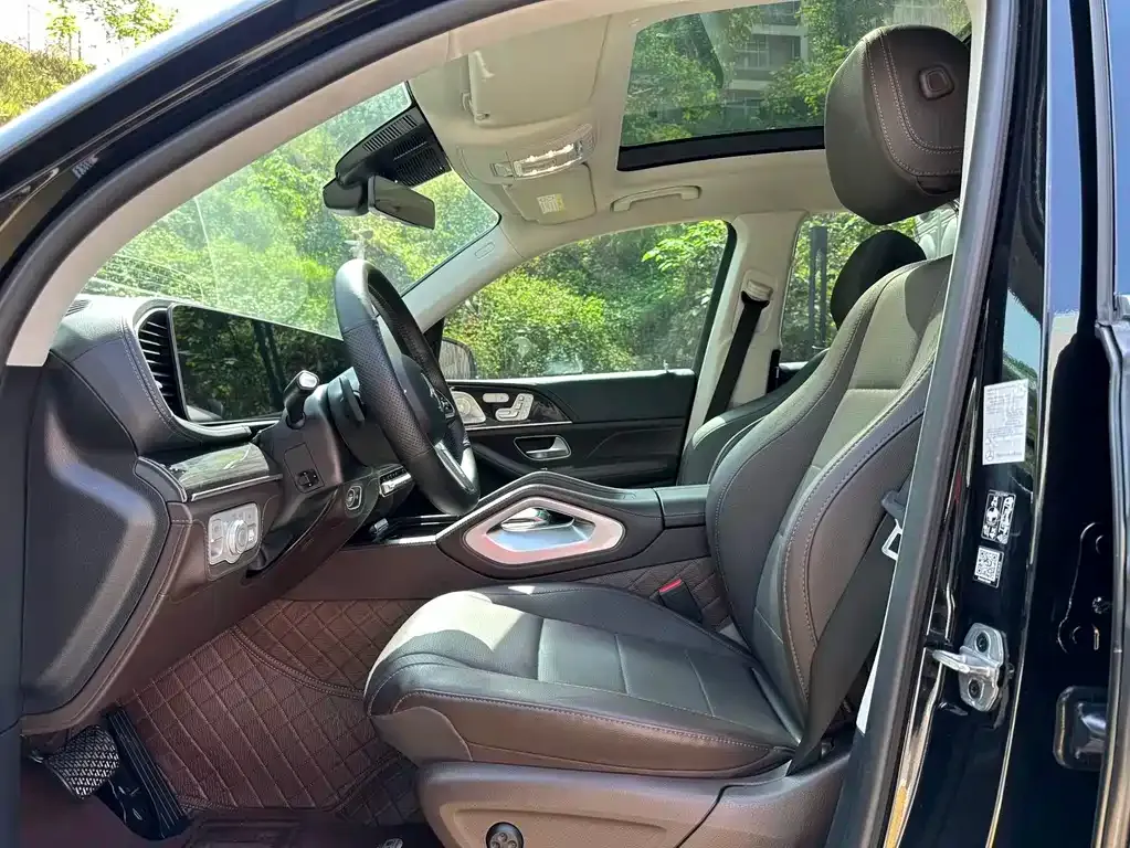 Mercedes-Benz GLS — фото 2