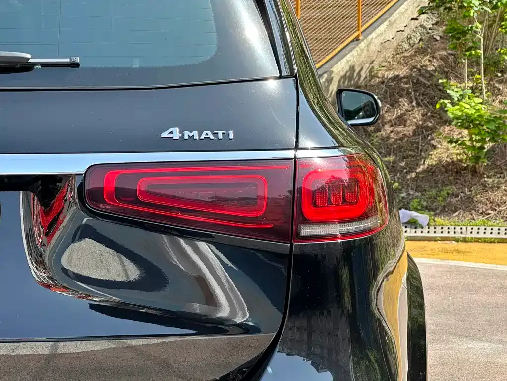 Mercedes-Benz GLS — фото 3