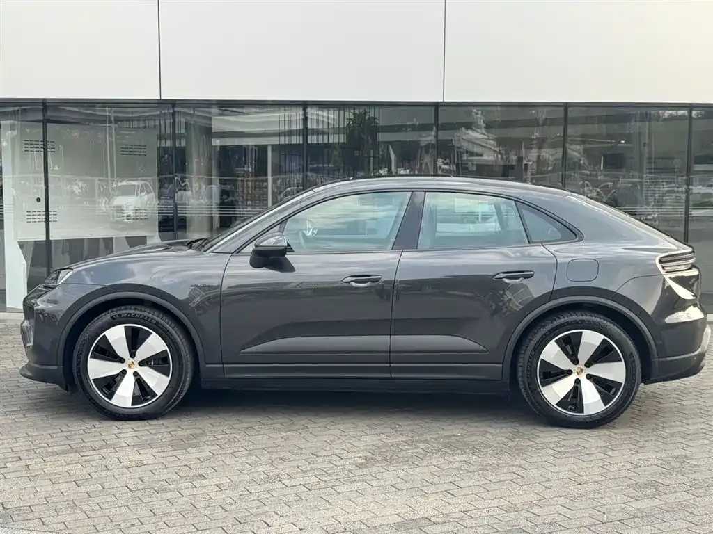 Porsche Macan EV — фото 5