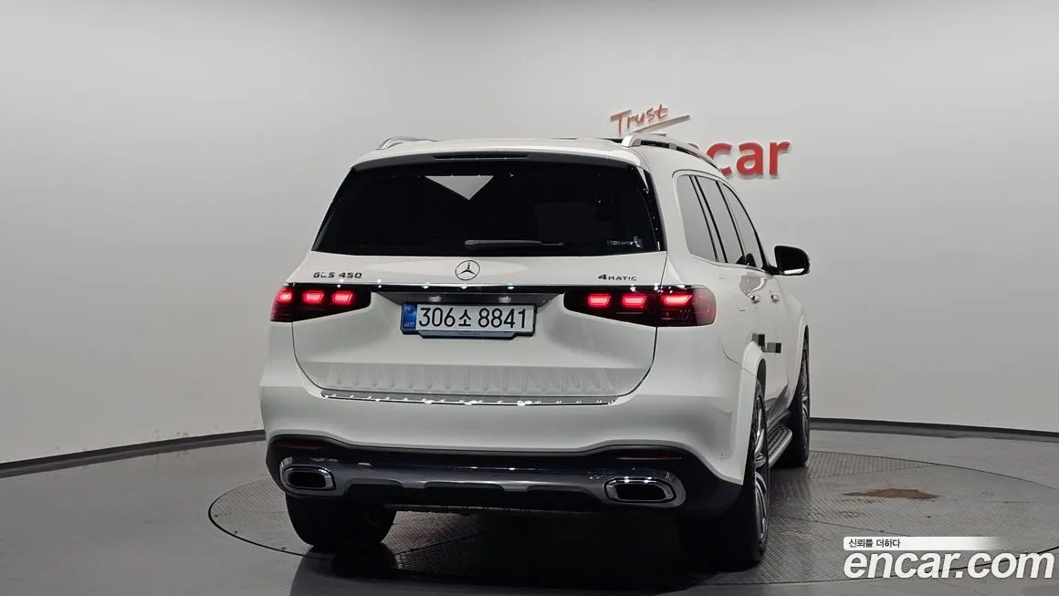 Mercedes-Benz GLS-Class — фото 2