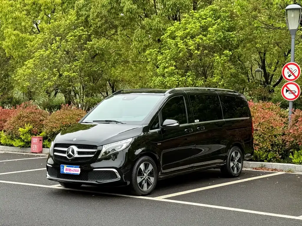 Mercedes-Benz V-Class — фото 4