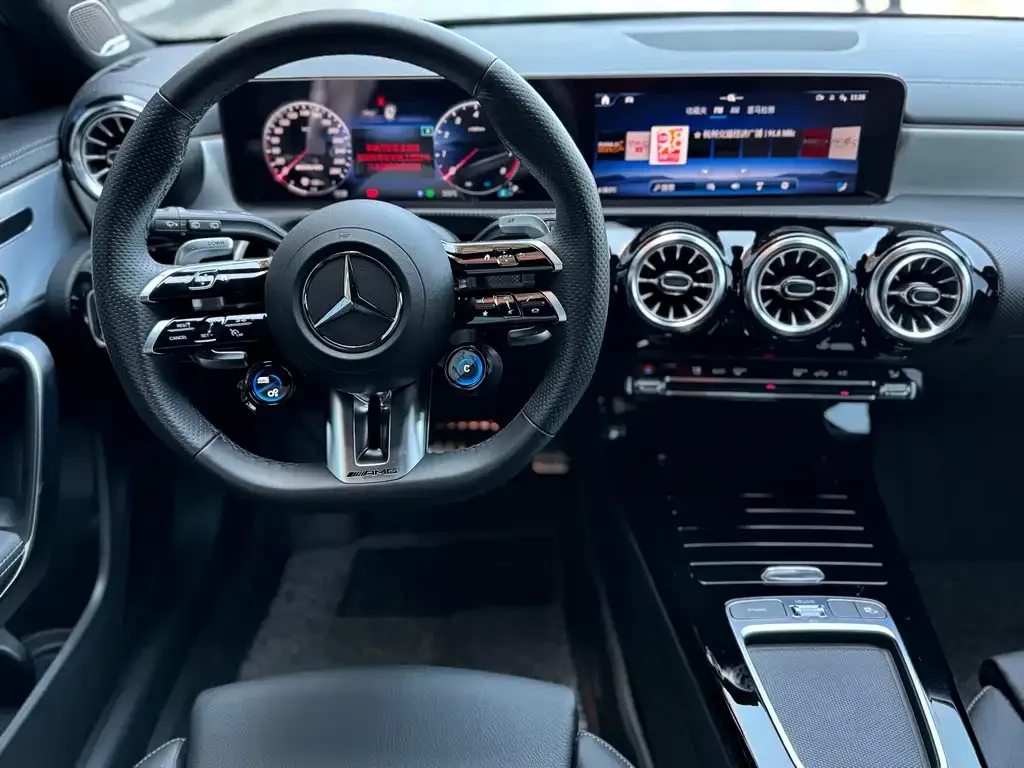 Mercedes-Benz A-Class AMG (Import) — фото 2