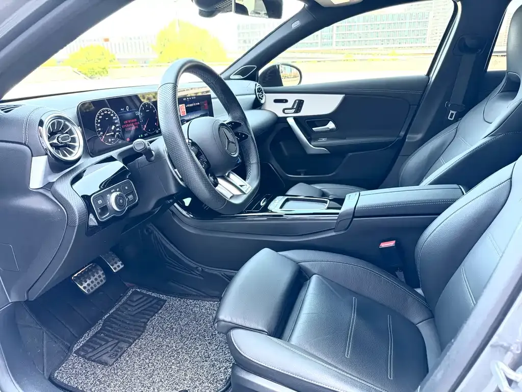 Mercedes-Benz A-Class AMG (Import) — фото 10