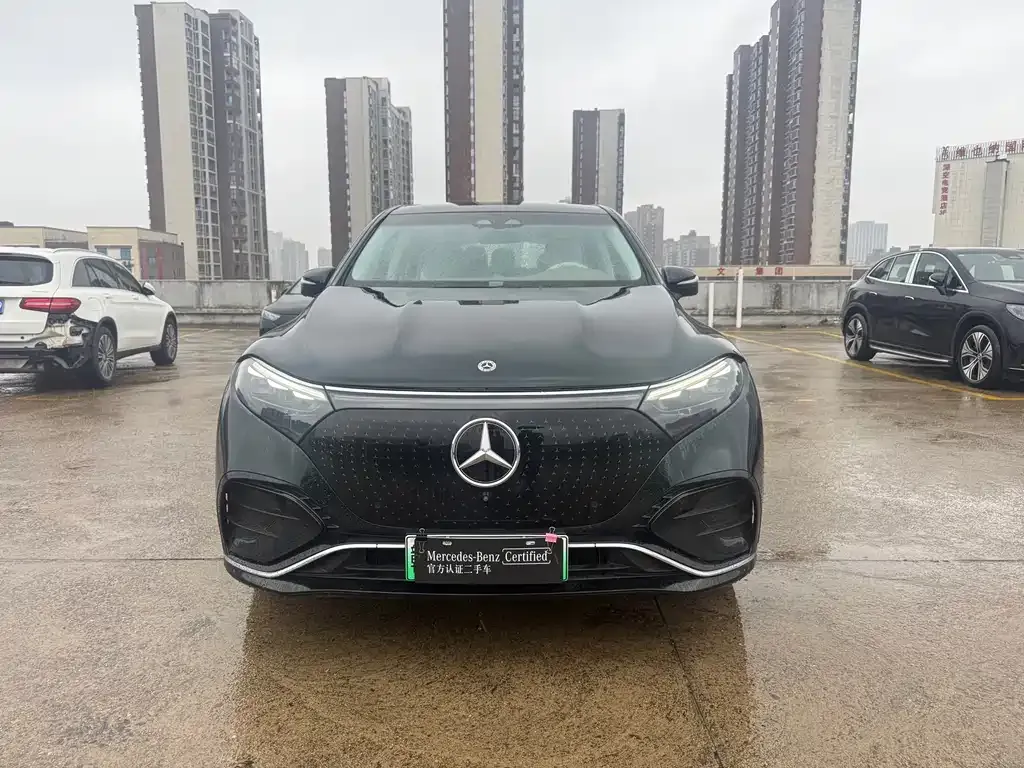 Mercedes-Benz EQS SUV — фото 9