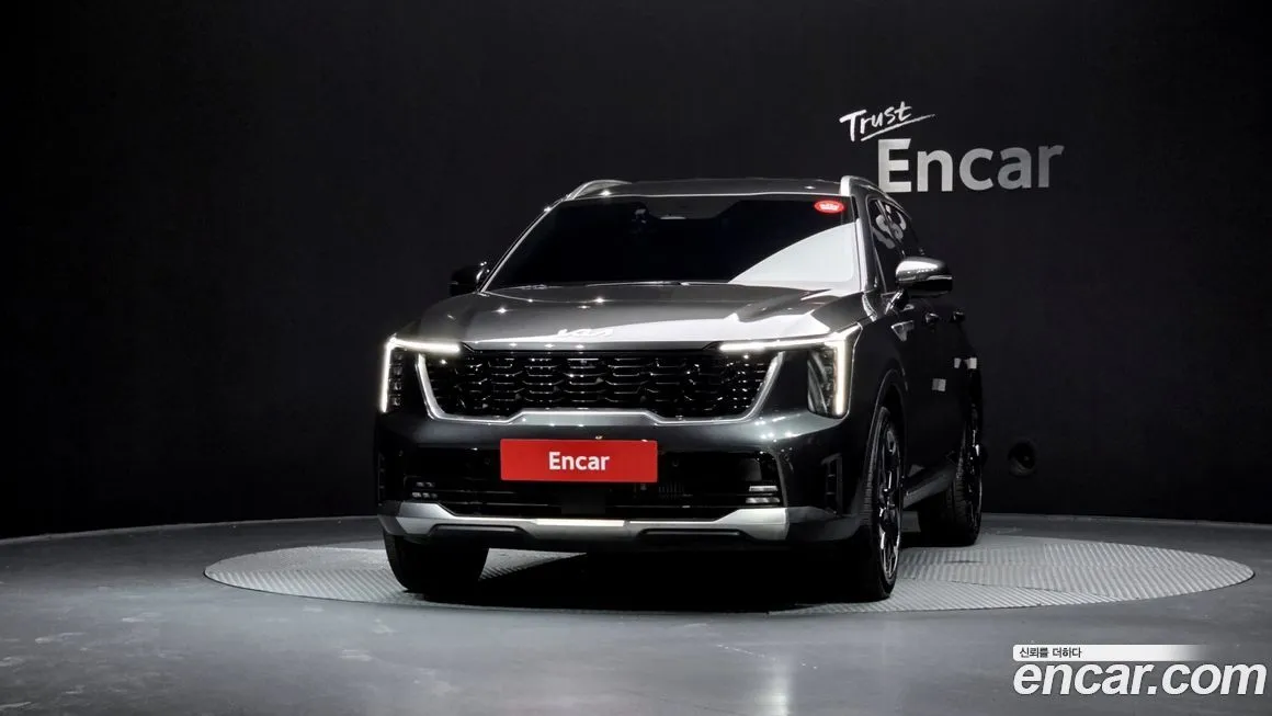 Kia Sorento — фото 6