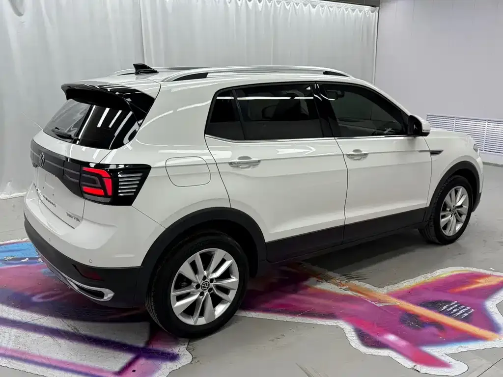 Volkswagen T-Cross — фото 3