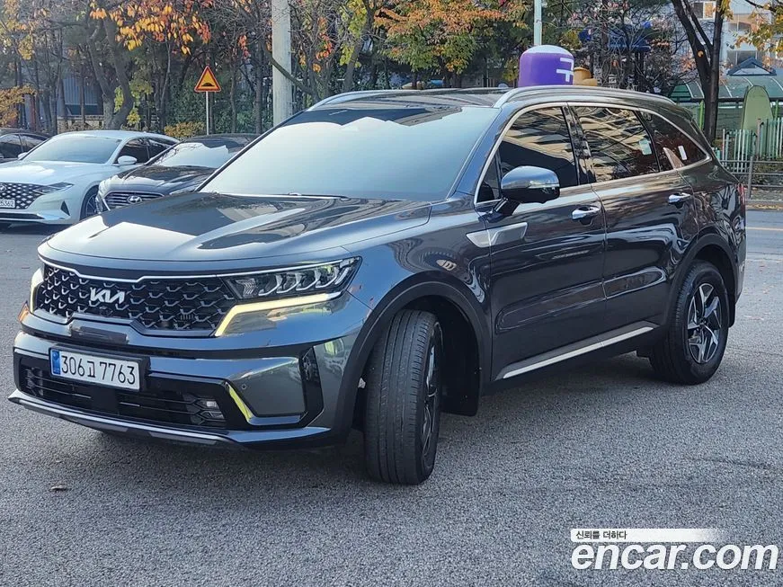 Kia Sorento — фото 1