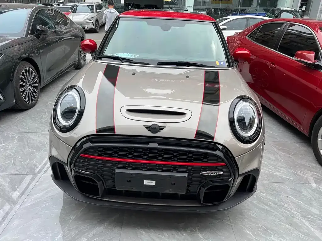 MINI JCW (John Cooper Works) — фото 2