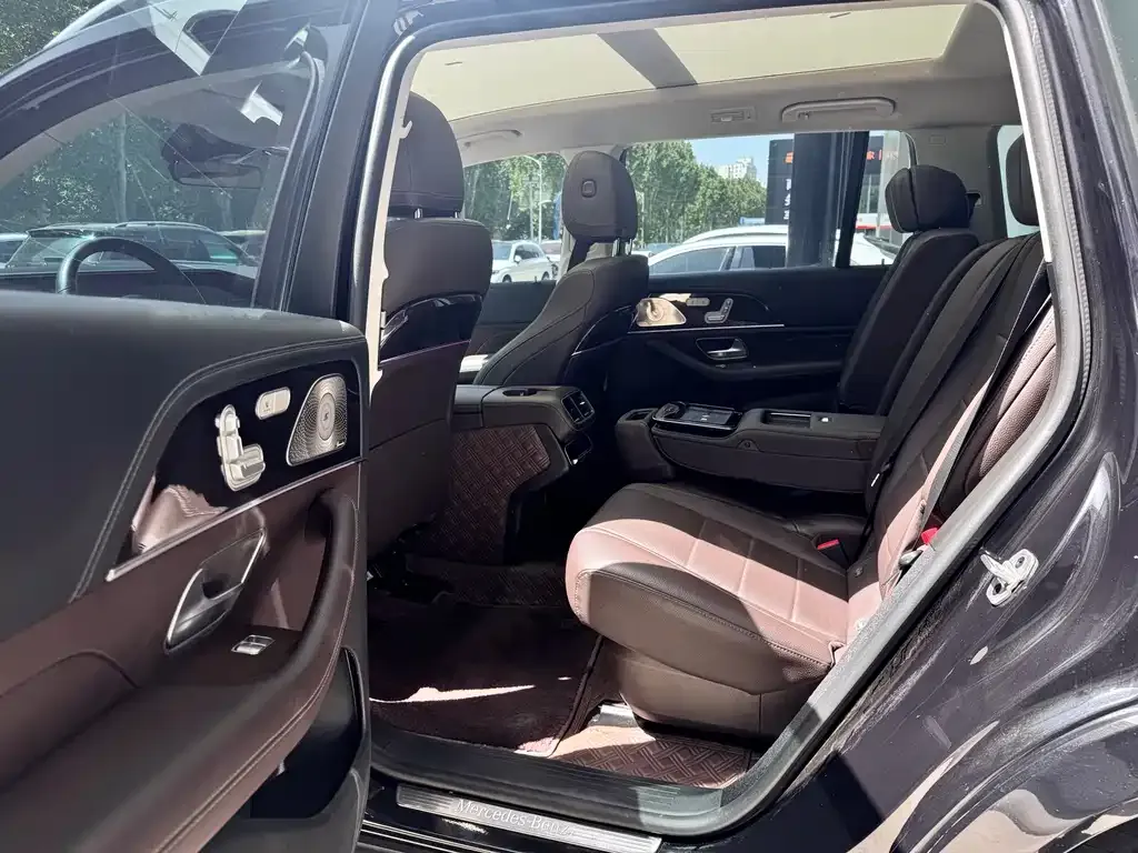 Mercedes-Benz GLS — фото 3