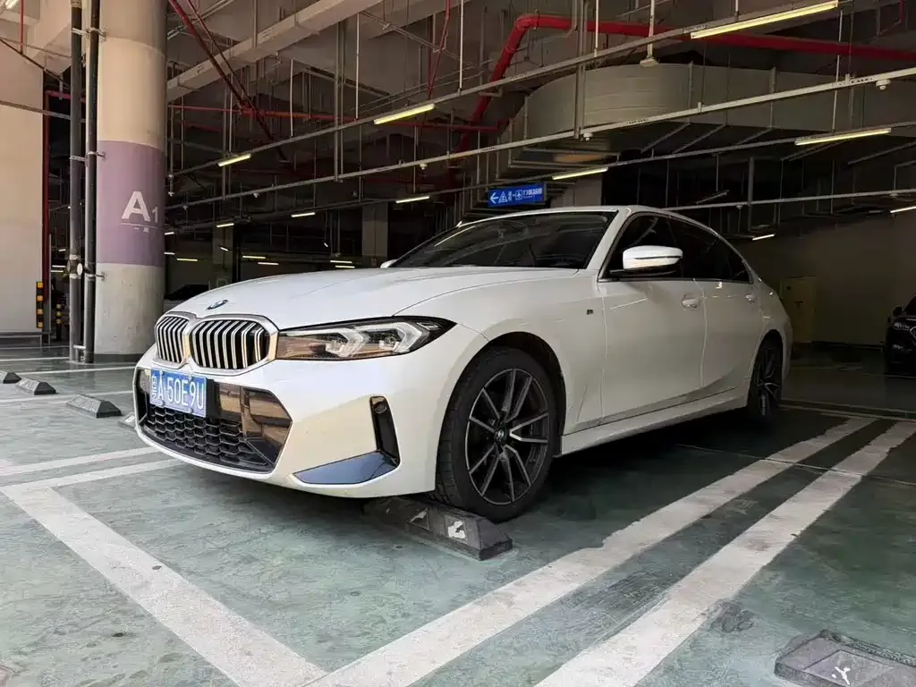 BMW 3 Series — фото 1