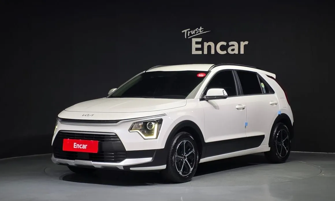 Kia Niro — фото 1