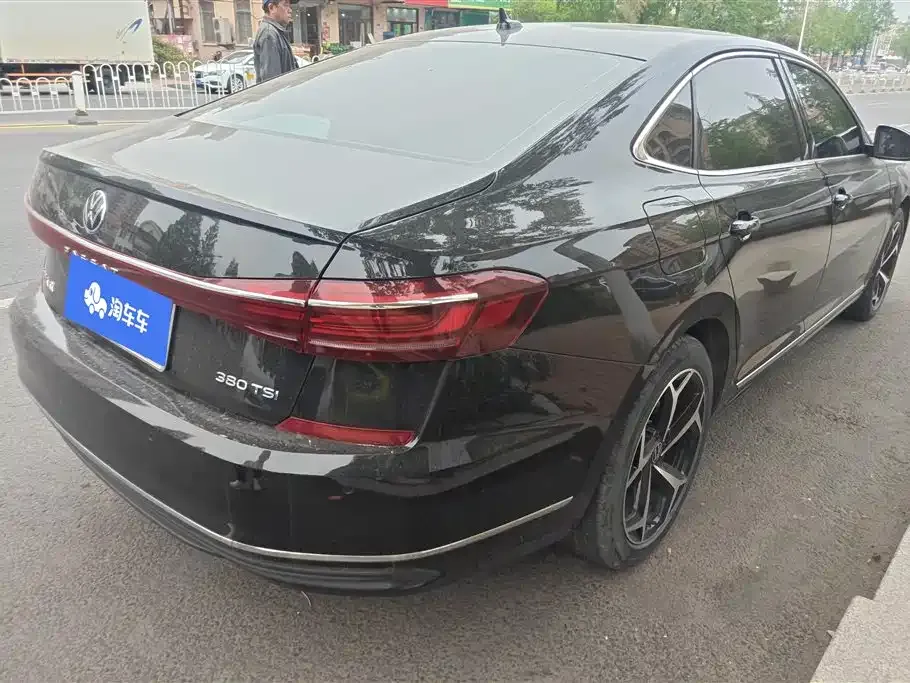 Volkswagen Passat — фото 9