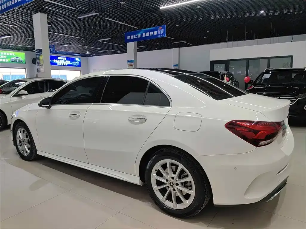 Mercedes-Benz A-Class — фото 7