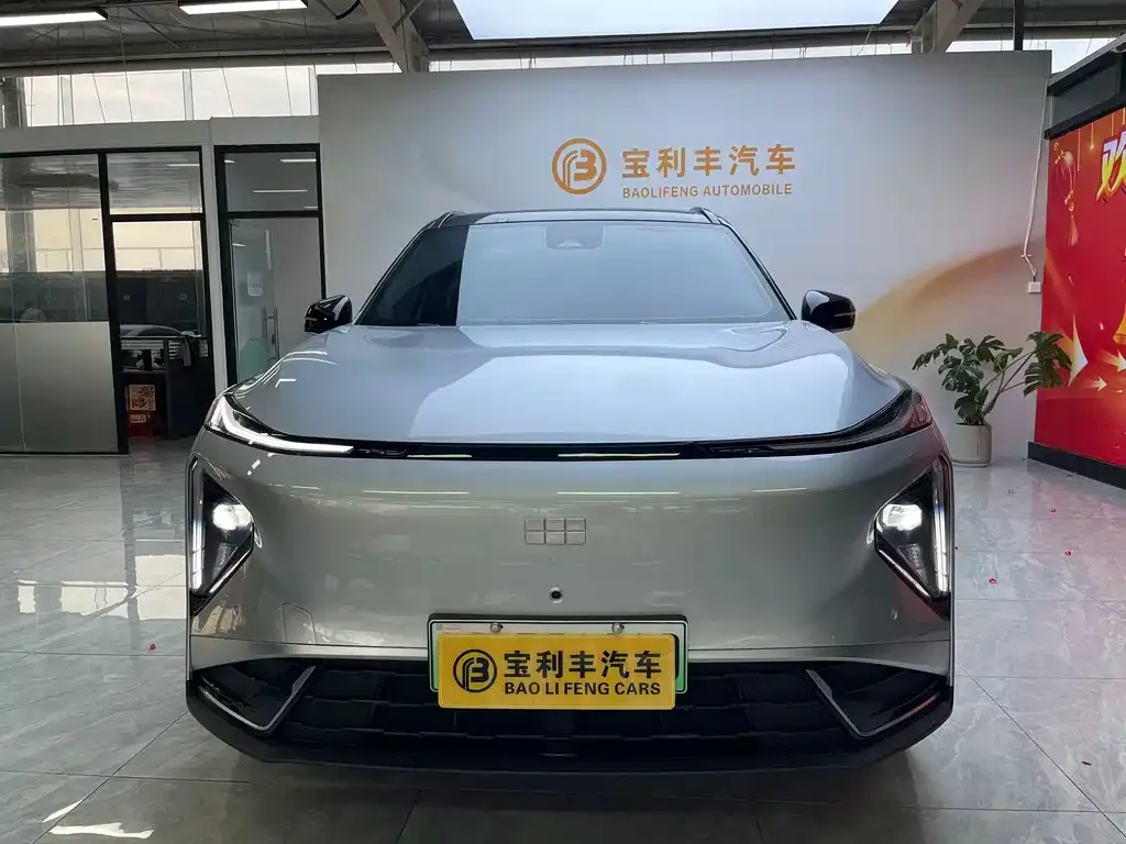 Geely Galaxy L7 — фото 3