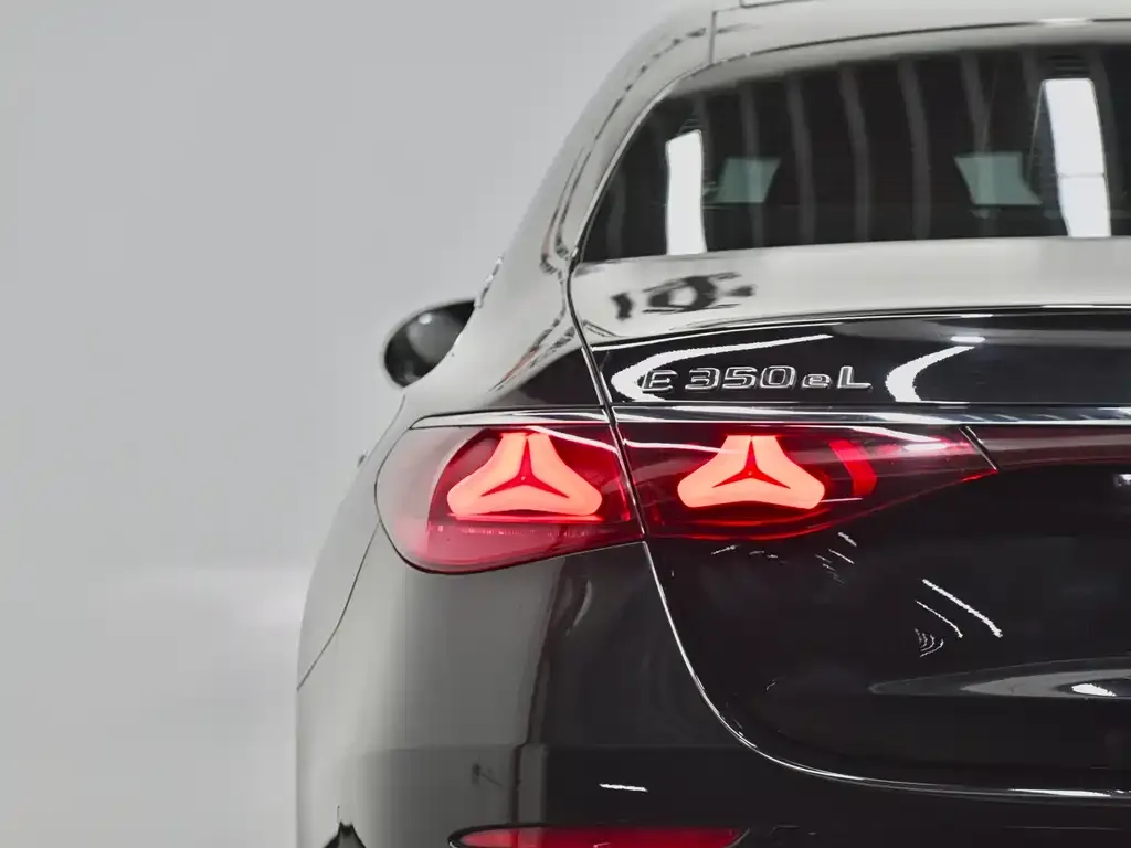 Mercedes-Benz E-Class New Energy — фото 8