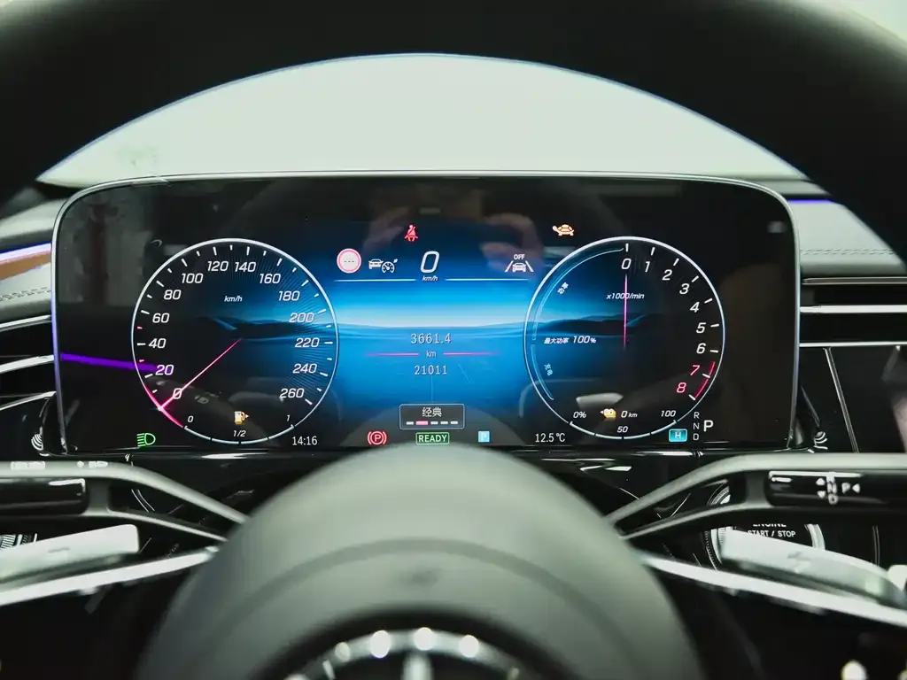 Mercedes-Benz E-Class New Energy — фото 10