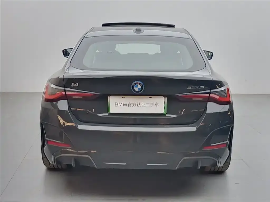 BMW i4 — фото 2