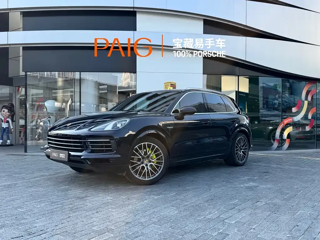 Porsche Cayenne Hybrid — фото 1