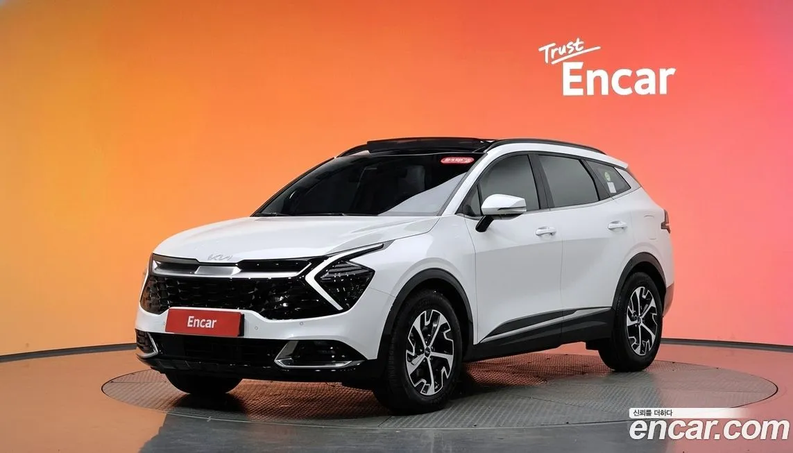 Kia Sportage — фото 1