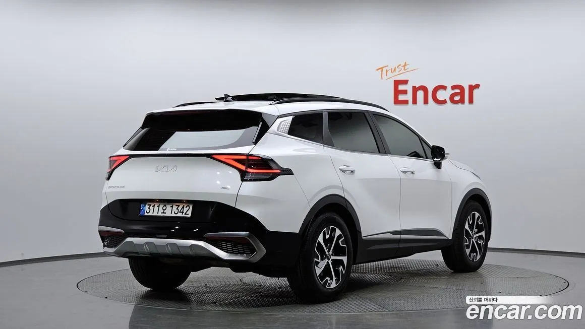 Kia Sportage — фото 5