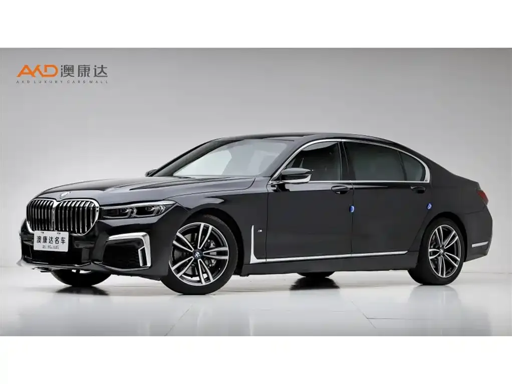 BMW 7 Series — фото 1