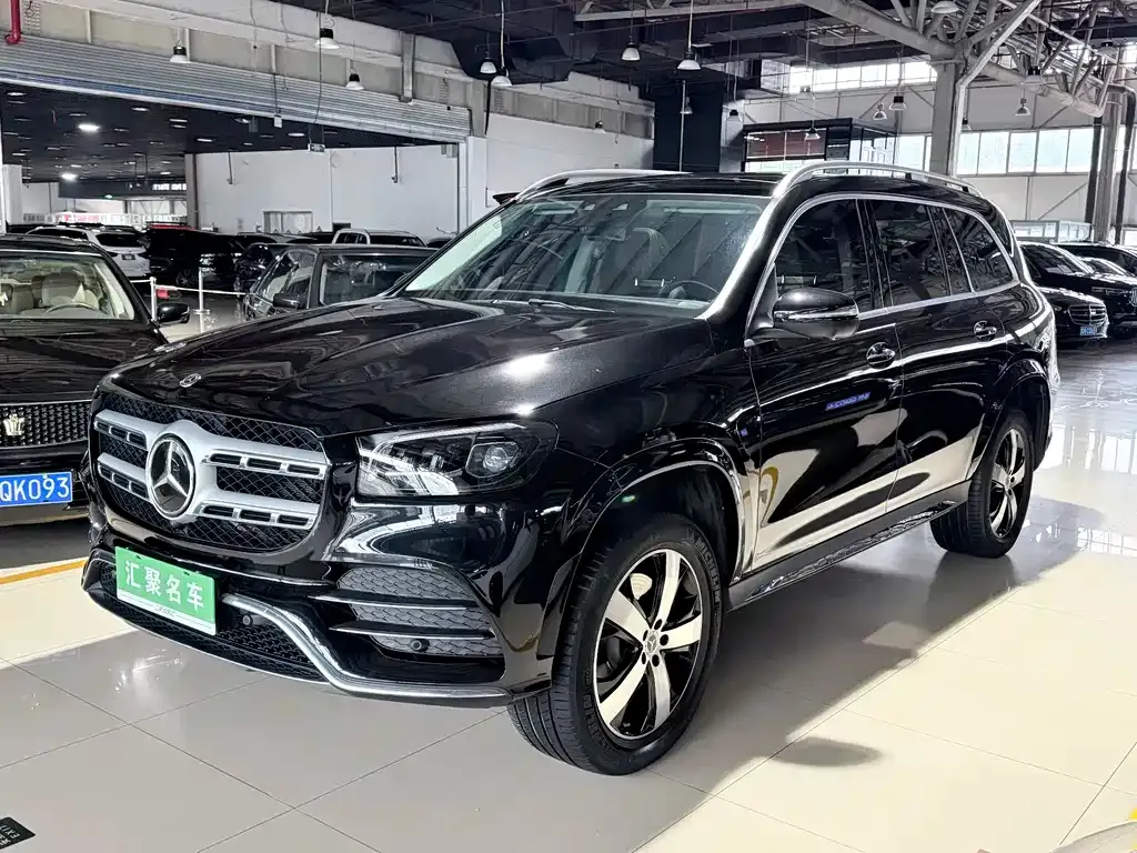 Mercedes-Benz GLS — фото 1