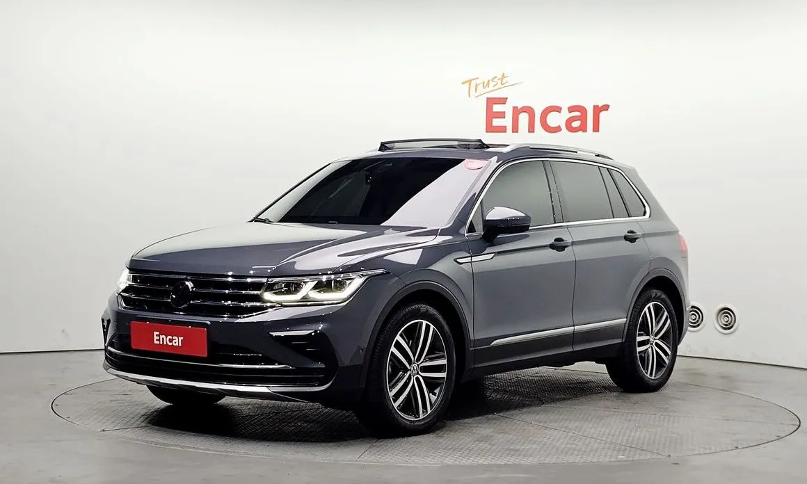 Volkswagen Tiguan — фото 1