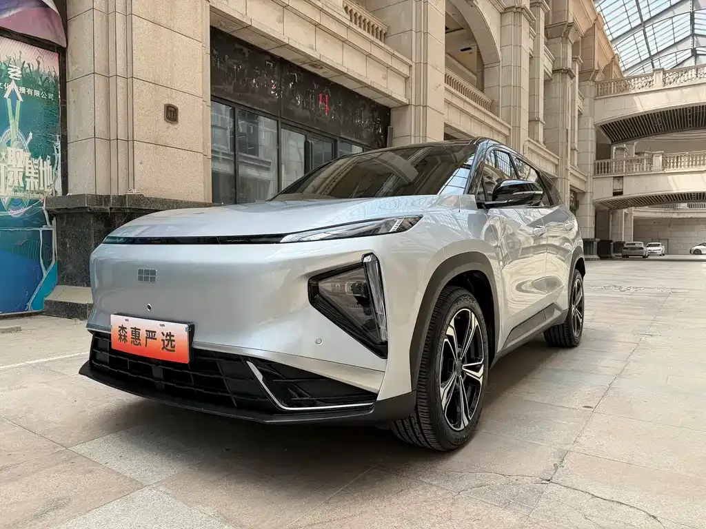 Geely Galaxy L7 — фото 1