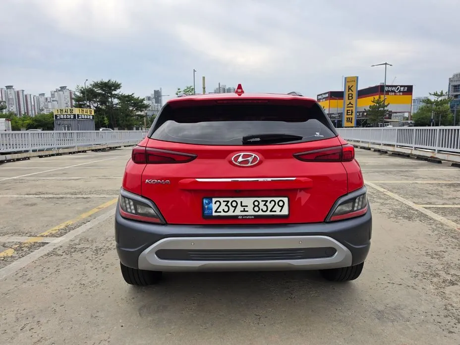 Hyundai Kona — фото 8
