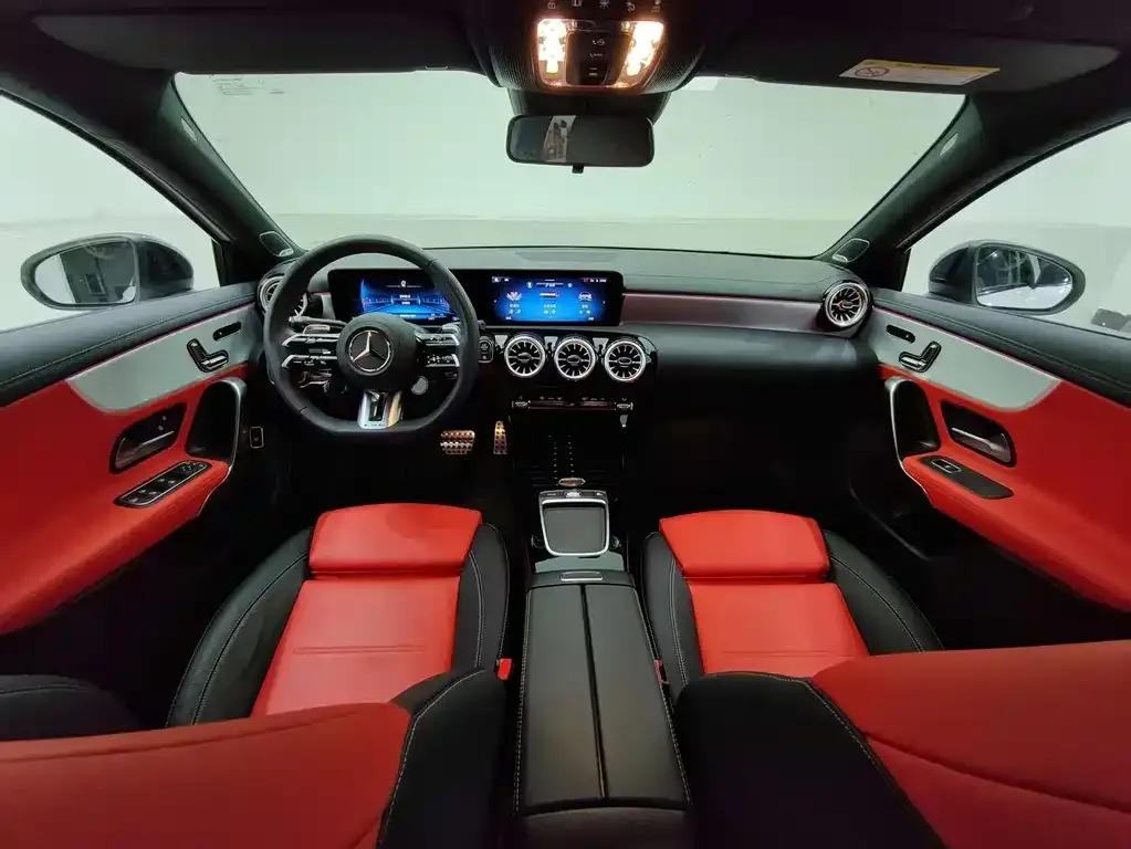 Mercedes-Benz A-Class AMG — фото 4