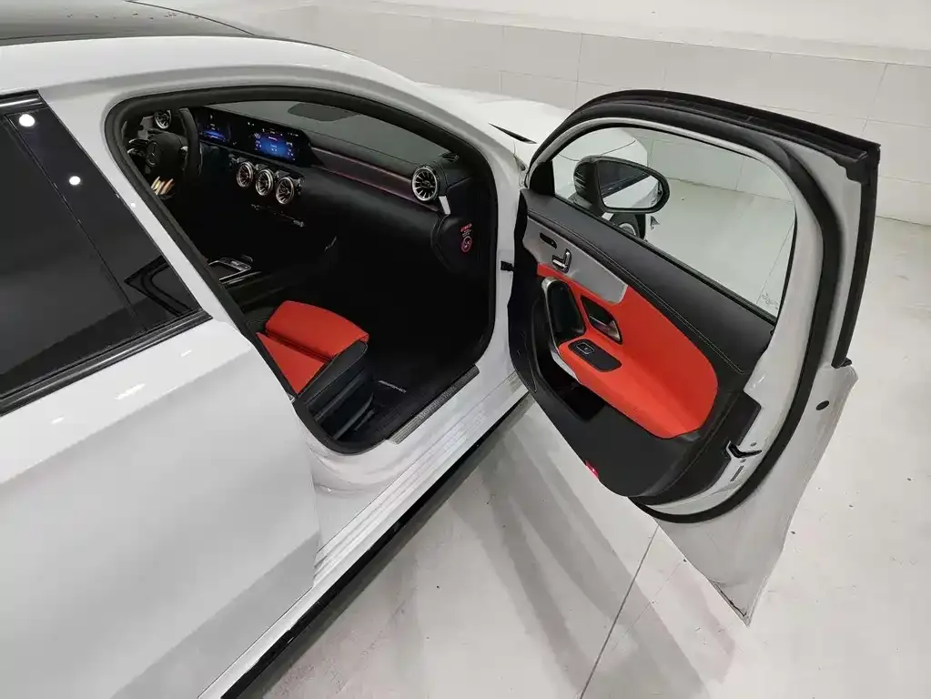 Mercedes-Benz A-Class AMG — фото 9