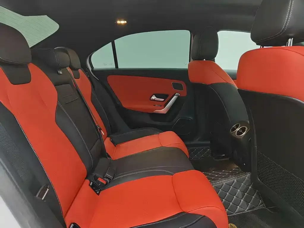 Mercedes-Benz A-Class AMG — фото 7