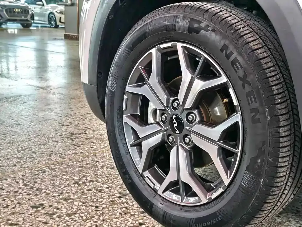 Kia KX3 — фото 10
