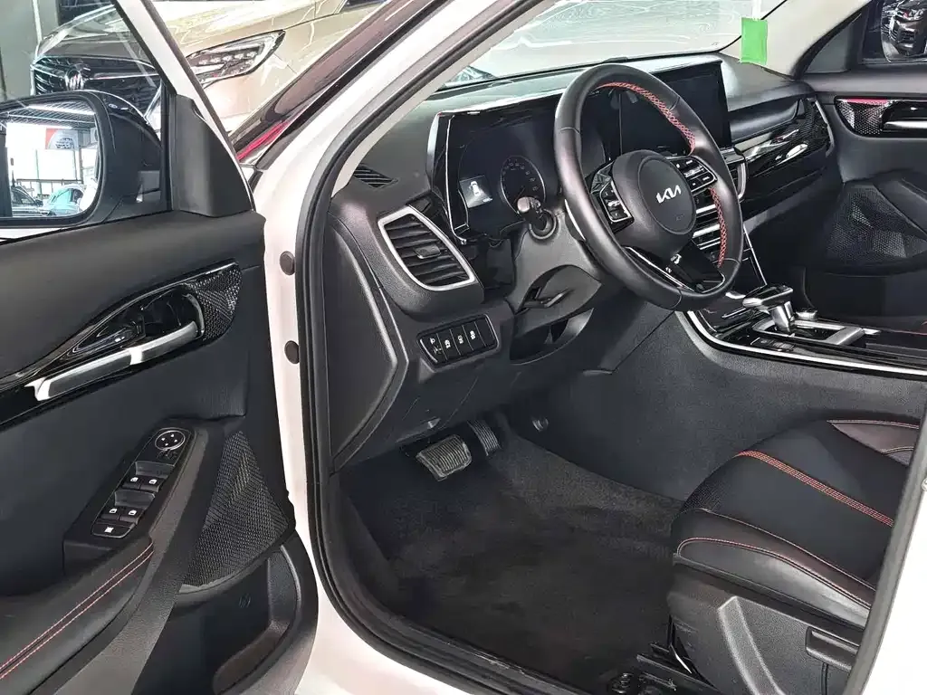 Kia KX3 — фото 8