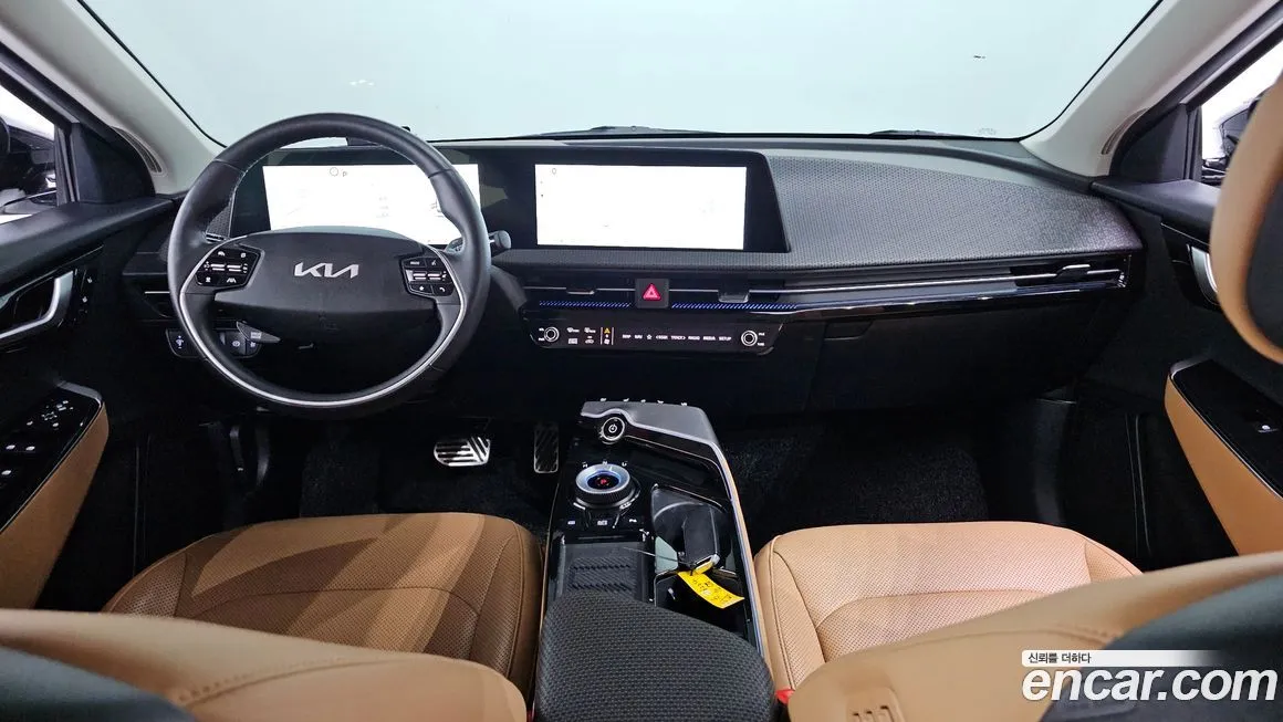 Kia EV6 — фото 8