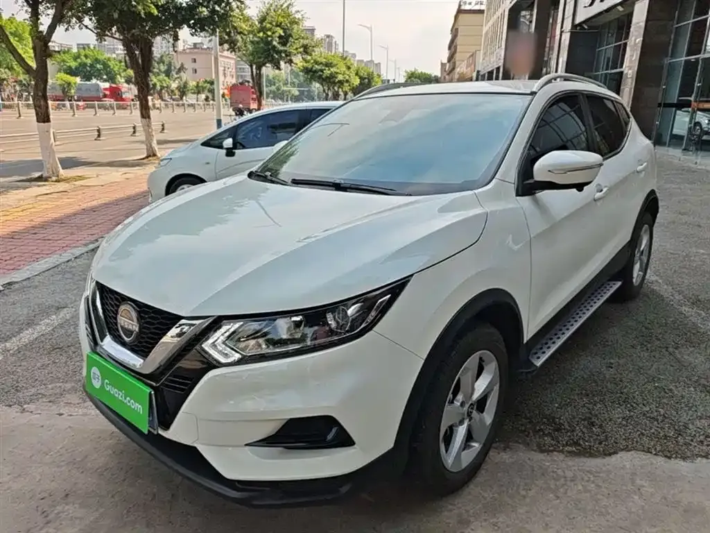 Nissan Qashqai — фото 6