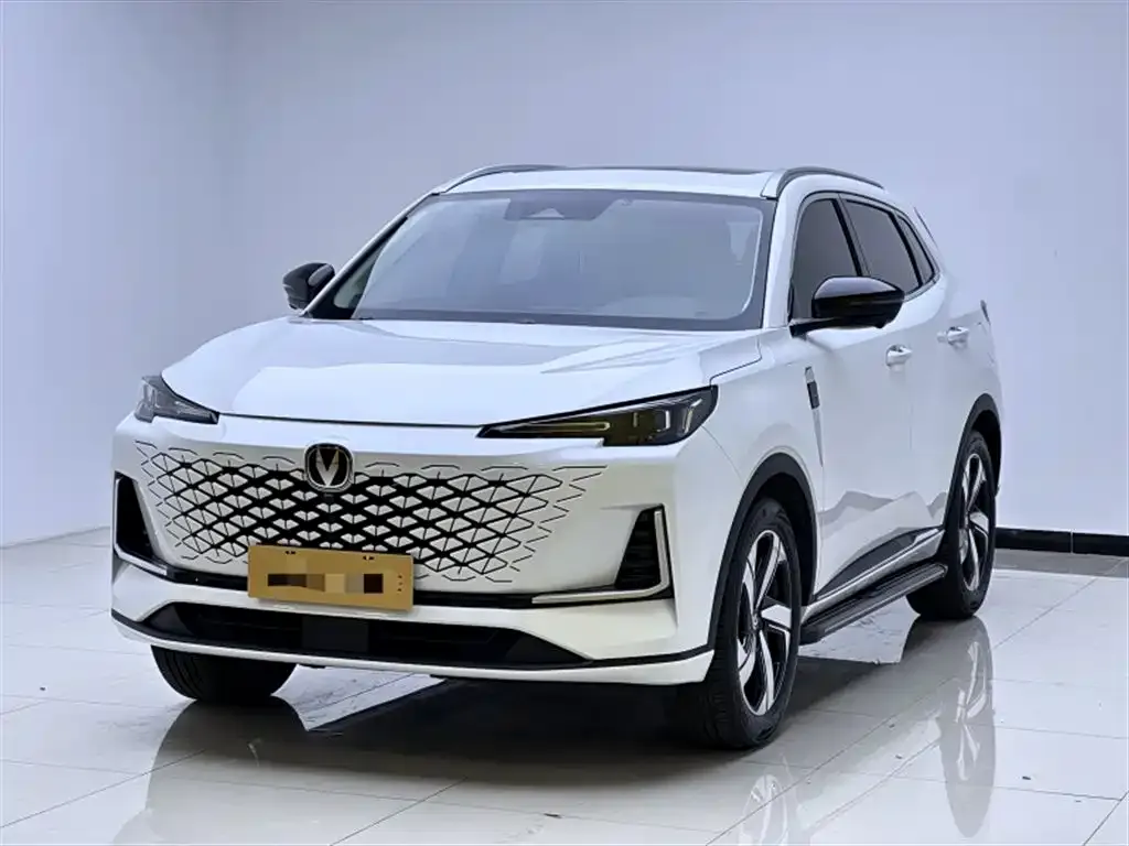 Changan CS55PLUS — фото 1