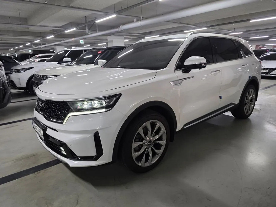 Kia Sorento — фото 9