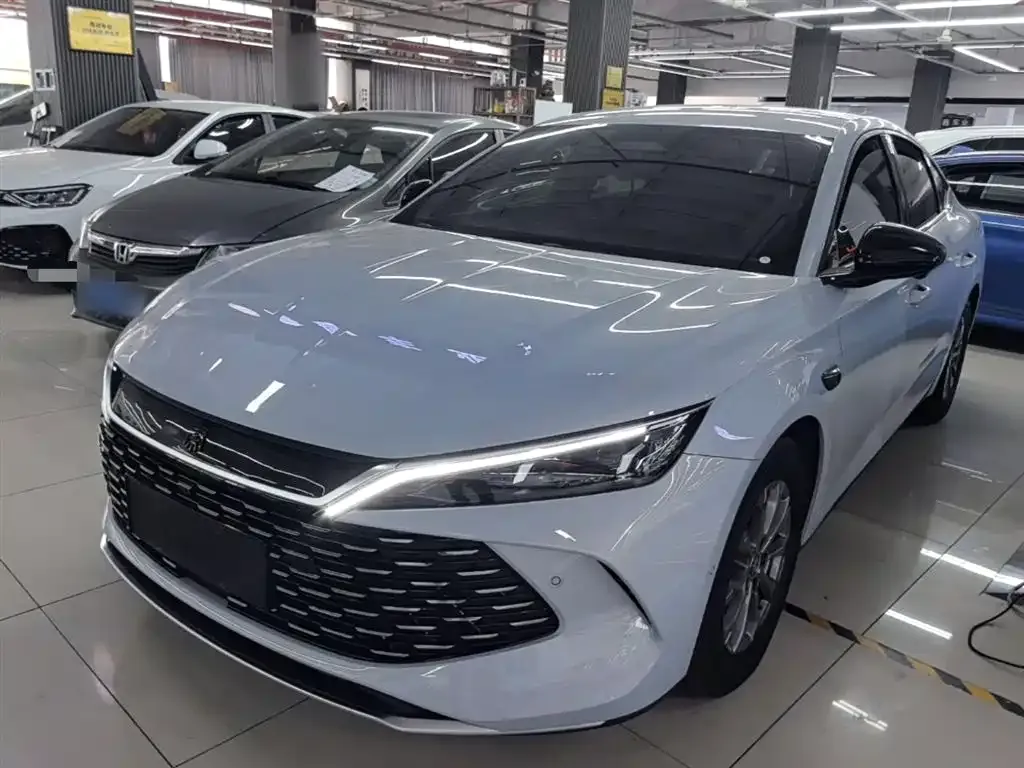 BYD Qin L — фото 1